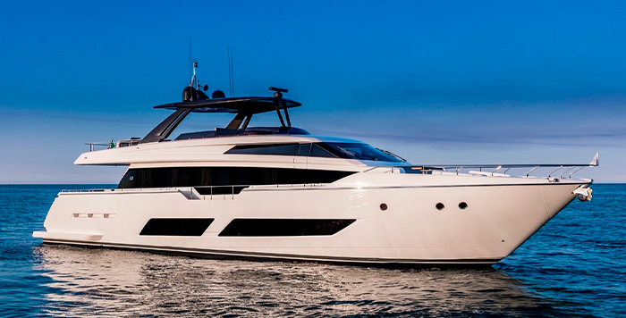 Ferretti 850