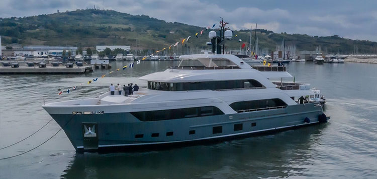 Cantiere delle Marche Acciaio 123
