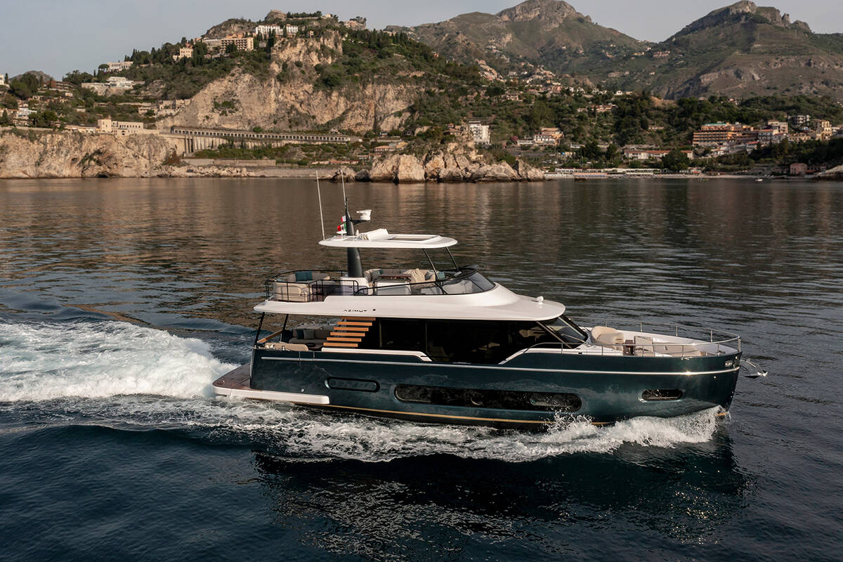 Экстерьер Magellano 60