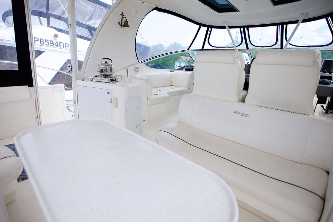 Cruisers 455 Express - 2006