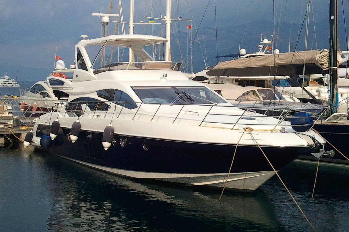 Экстерьер Azimut 64 2013