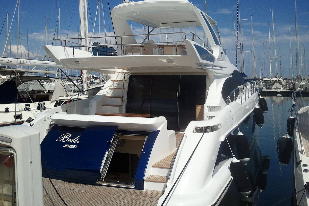 Экстерьер Azimut 64 2013