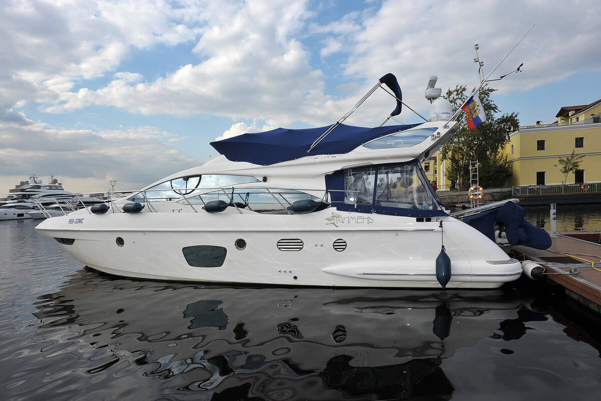 Экстерьер Azimut 47 2008