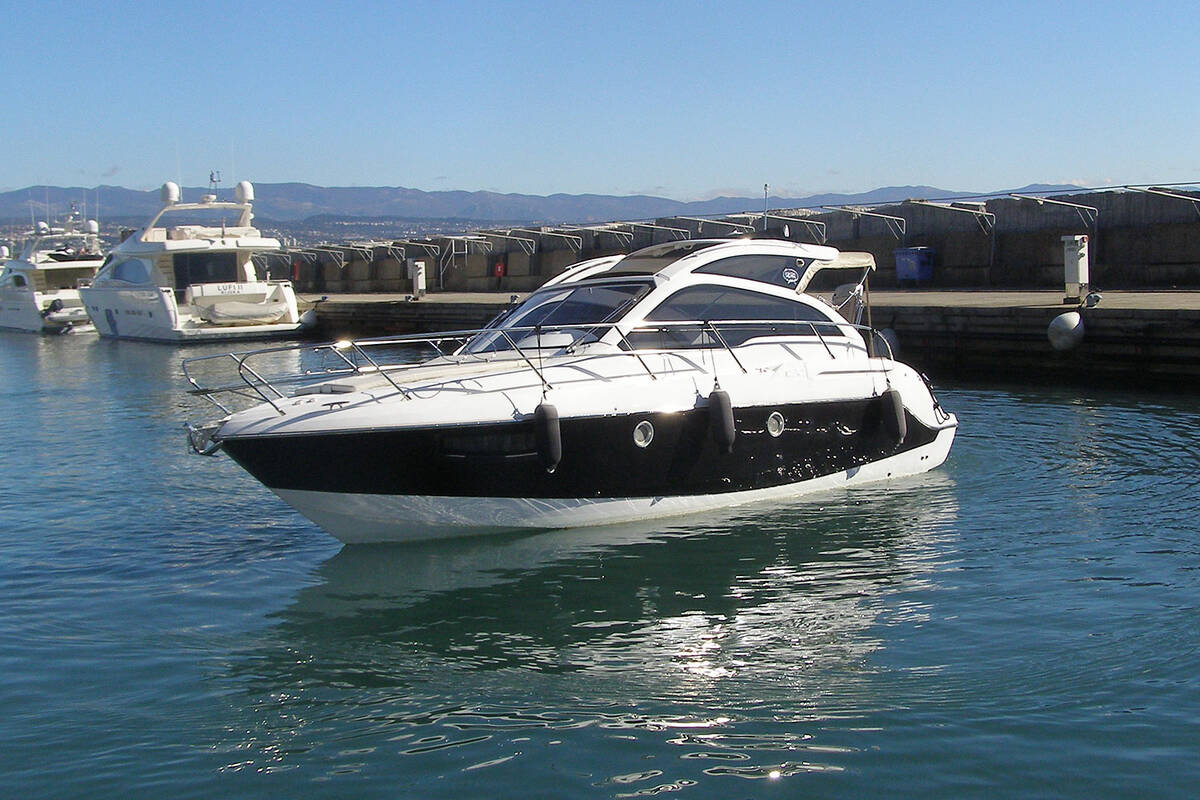 Sessa C32