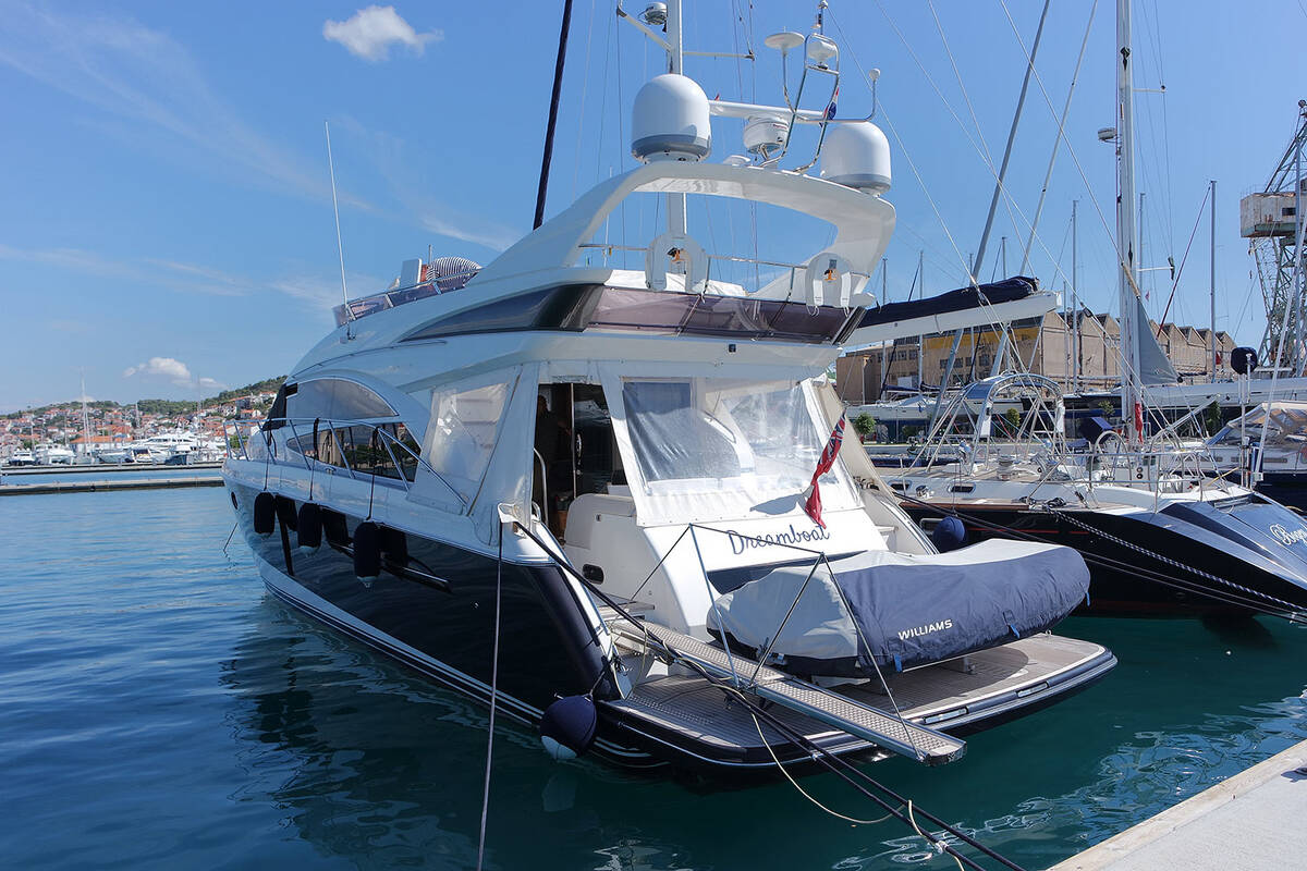 Экстерьер Princess 60 2013