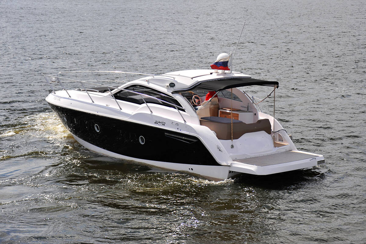 Экстерьер Sessa C35 (2012)