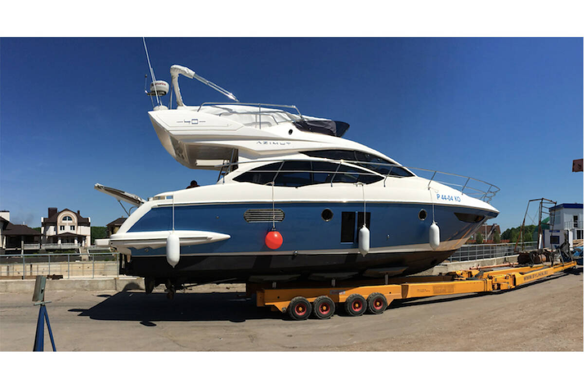 Экстерьер Azimut 40 - 2011