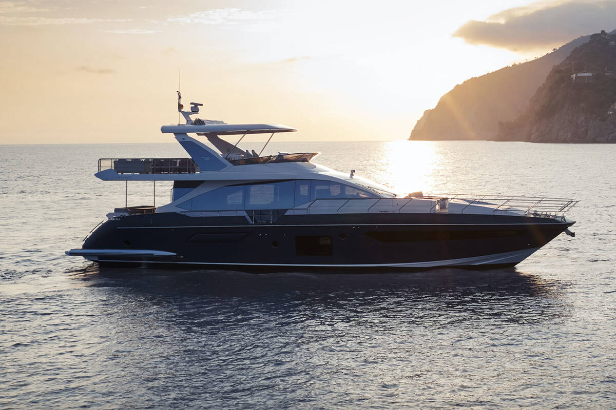 Экстерьер Azimut 72