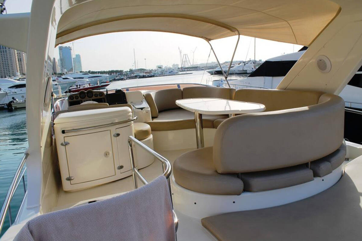Флайбридж Azimut 50