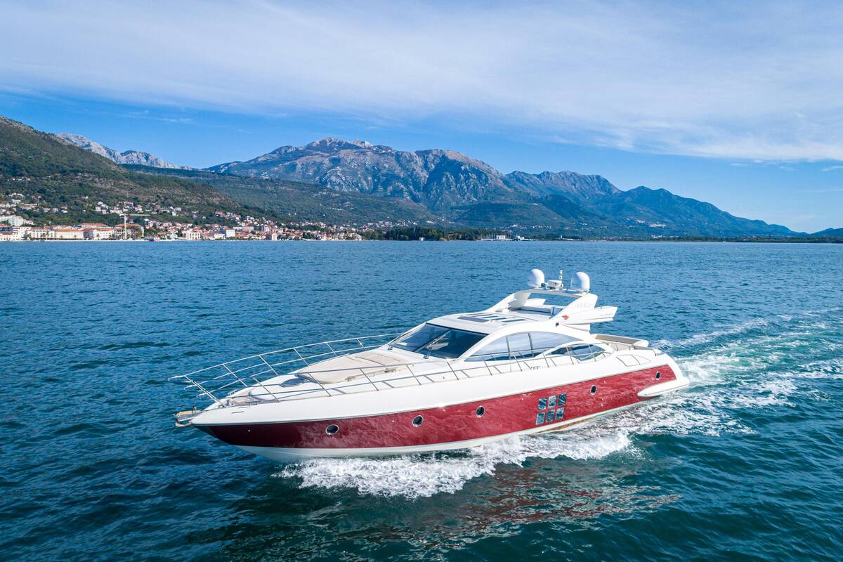 Экстерьер Azimut 68s
