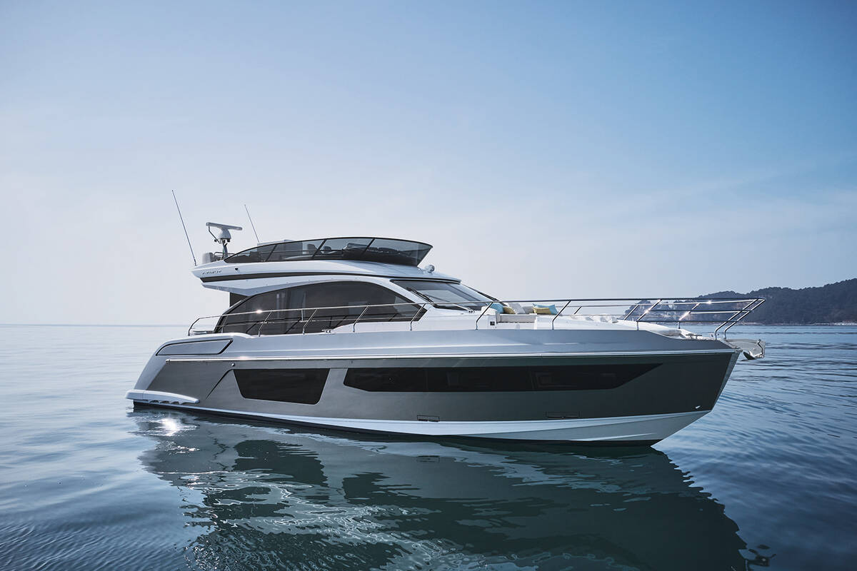Экстерьер Azimut 53 Flybridge