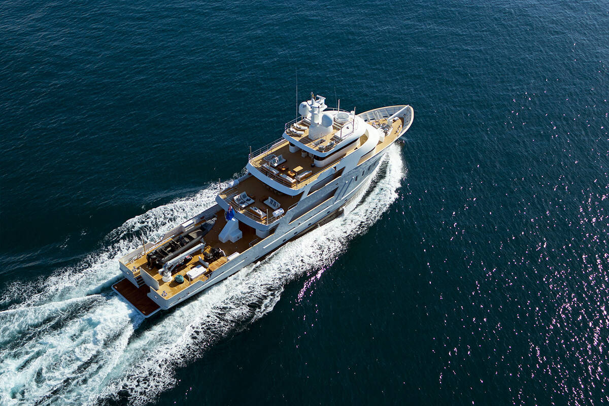 Экстерьер Benetti Aspire 51