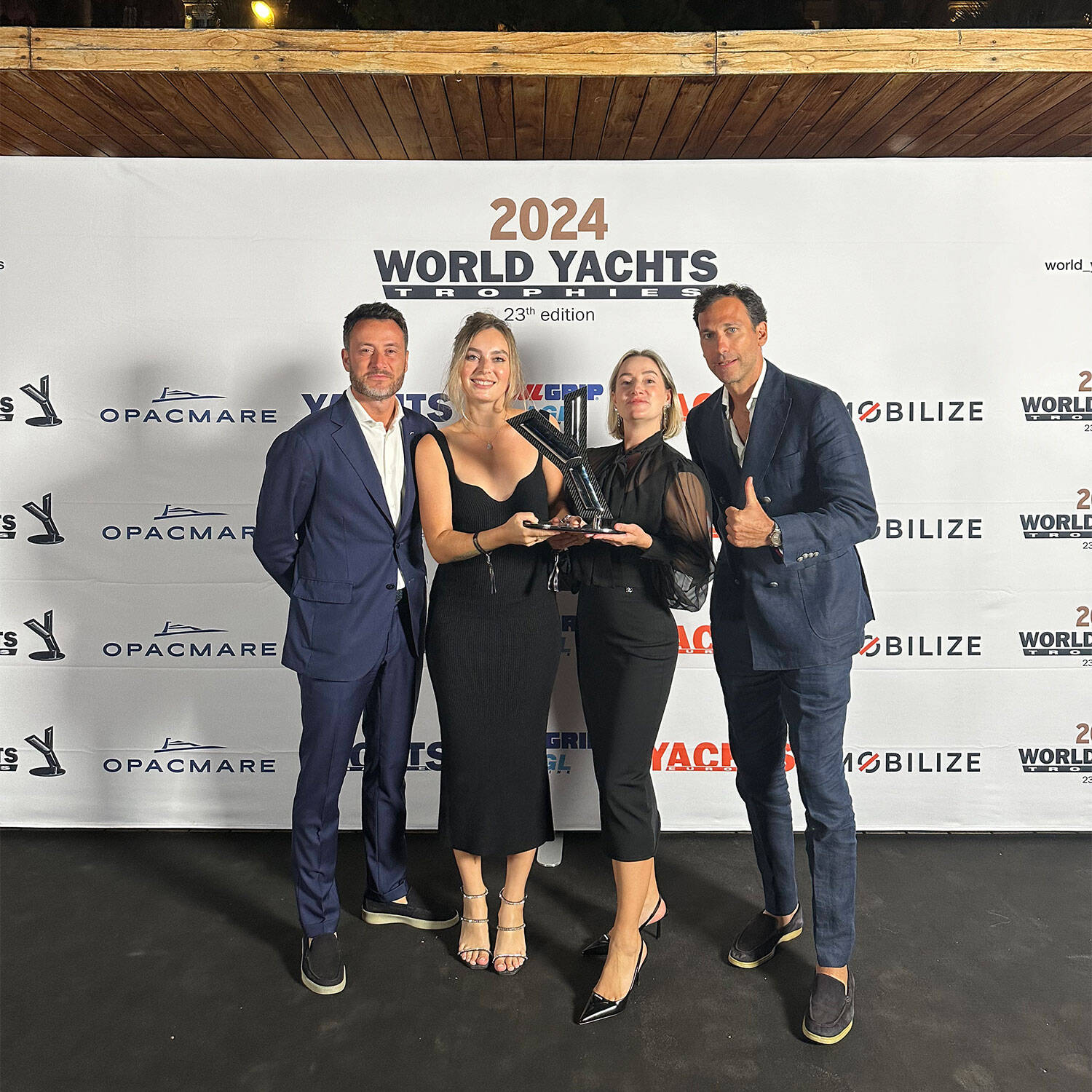 Azimut – победитель World Yachts Trophies 2024 в двух номинациях 