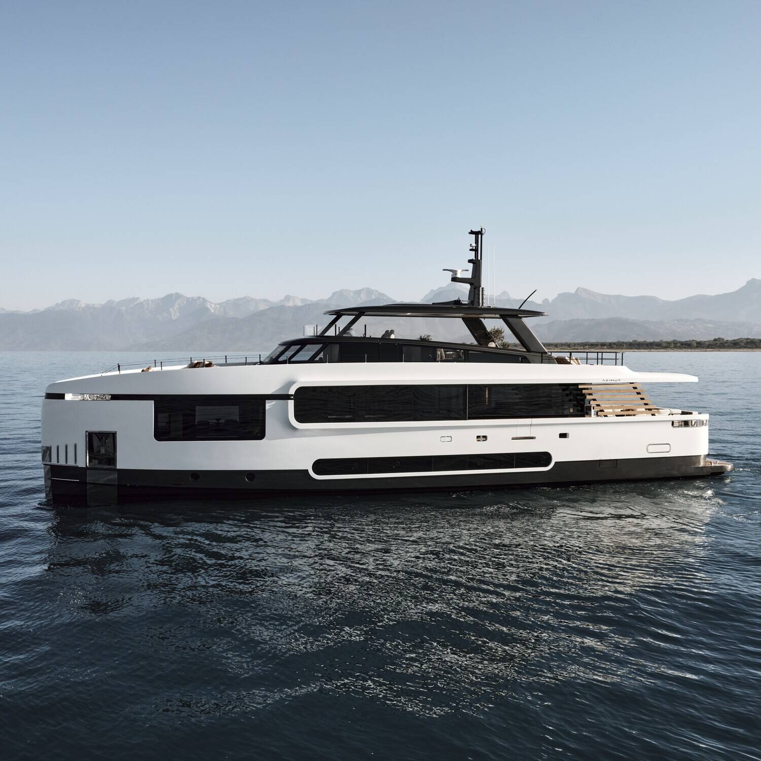 Azimut Magellano 27M и новая архитектура путешествия 