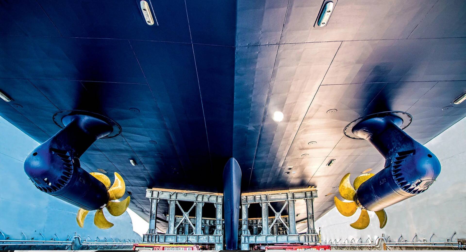 yacht construction
