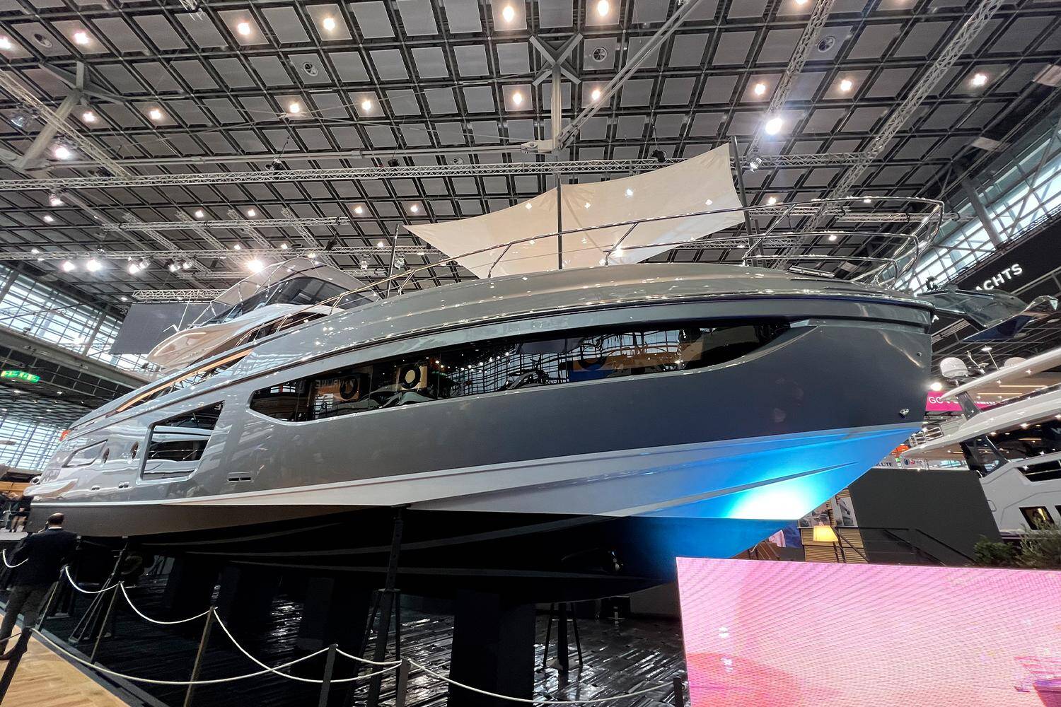Премьера Azimut S7 на Boot Dusseldorf 