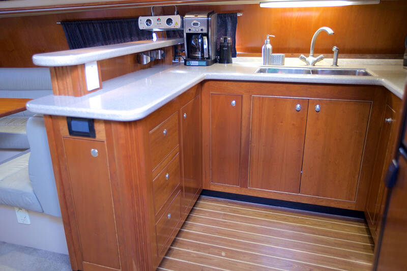 Cruisers 455 Express - 2006