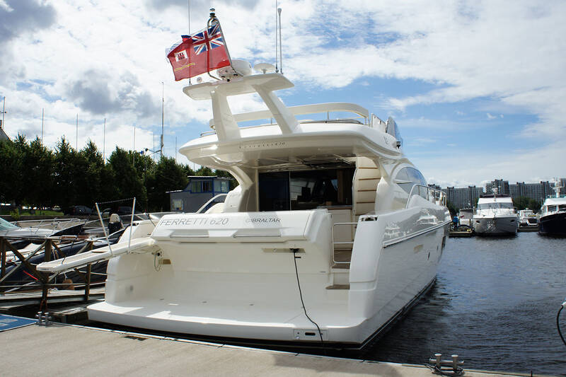 Экстерьер Ferretti 620