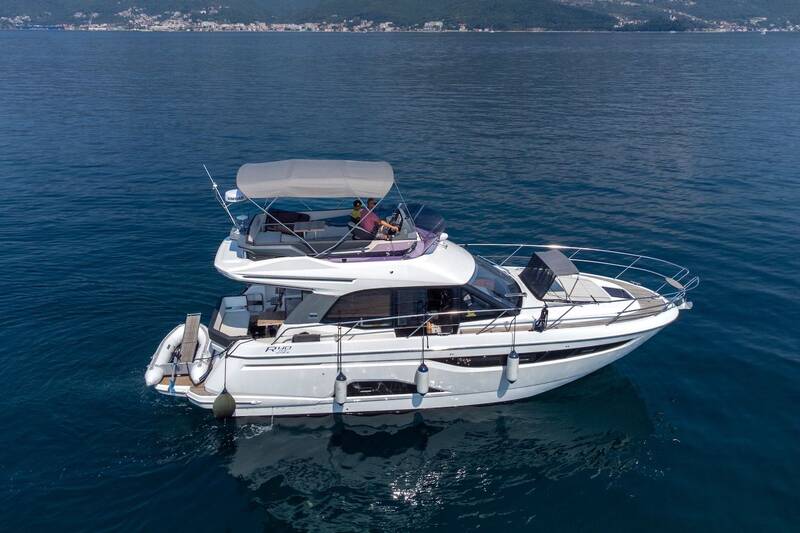 Bavaria R40 Fly