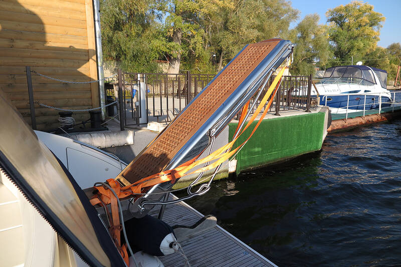 Трап на кокпите