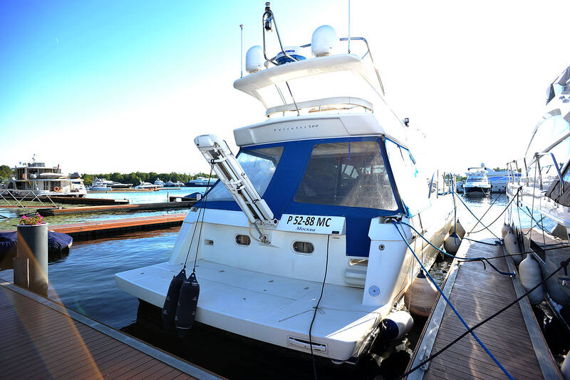 Экстерьер Ferretti 500 - 2005