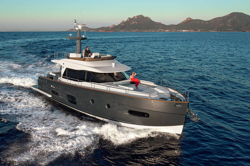 Экстерьер Magellano 53