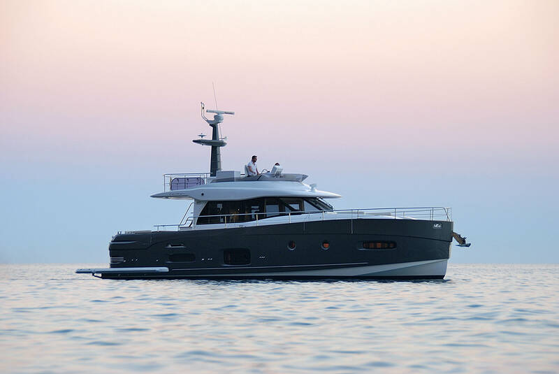 Экстерьер Magellano 53