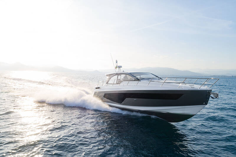 Экстерьер Atlantis 51