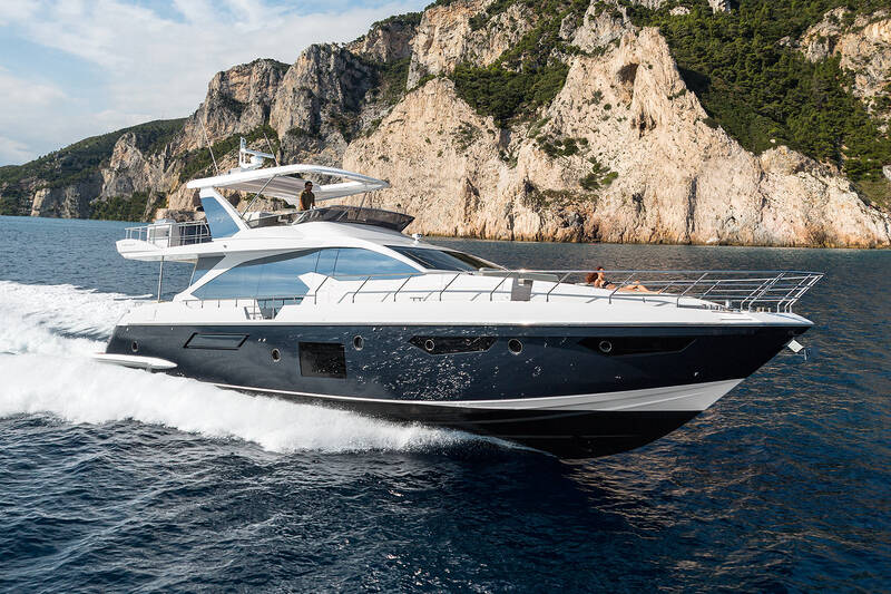 Экстерьер Azimut Fly 72