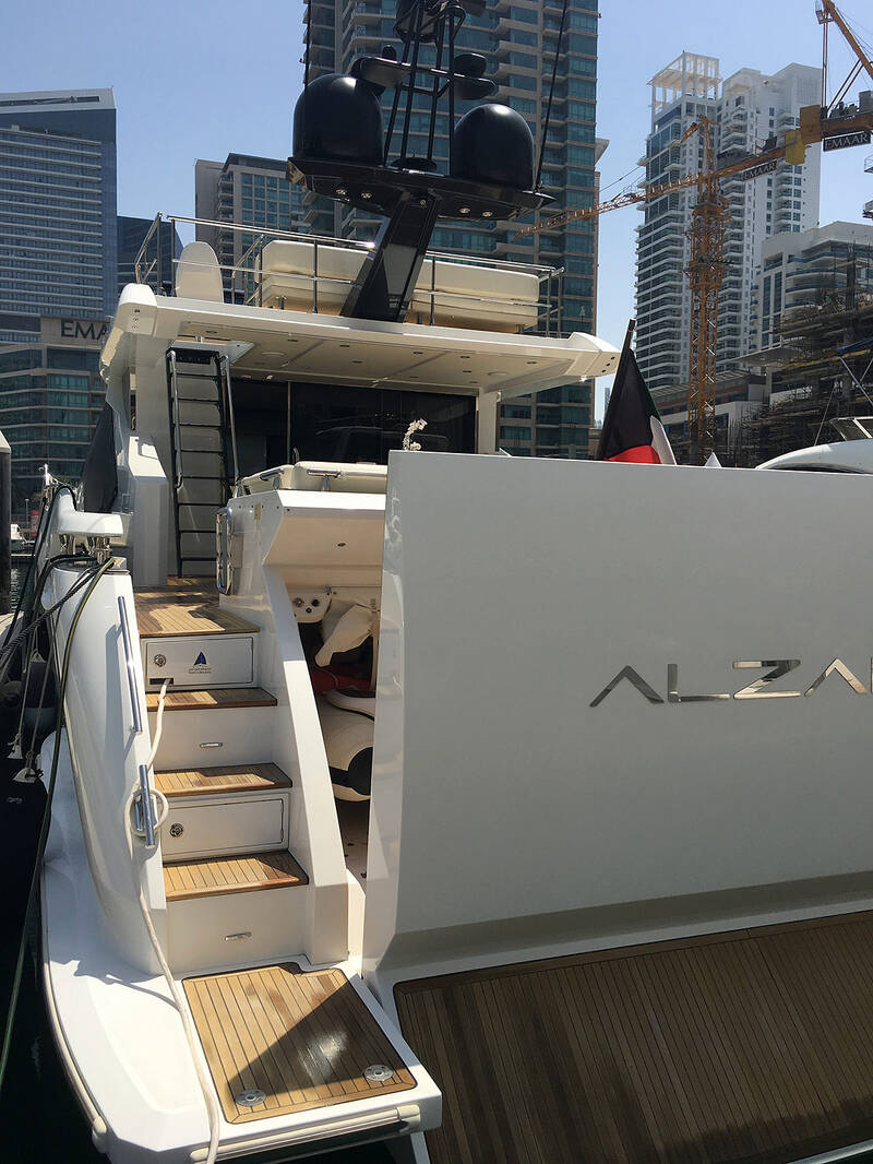 Экстерьер Azimut 77S