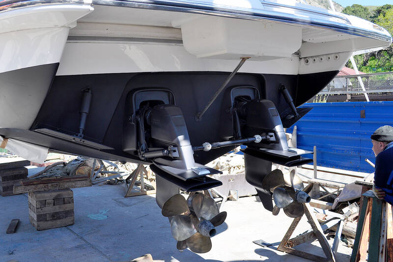 Колонки Volvo Penta D6