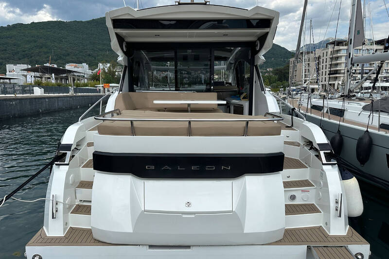 Galeon 485 