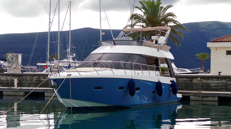 Экстерьер Sealine F46 (2009)