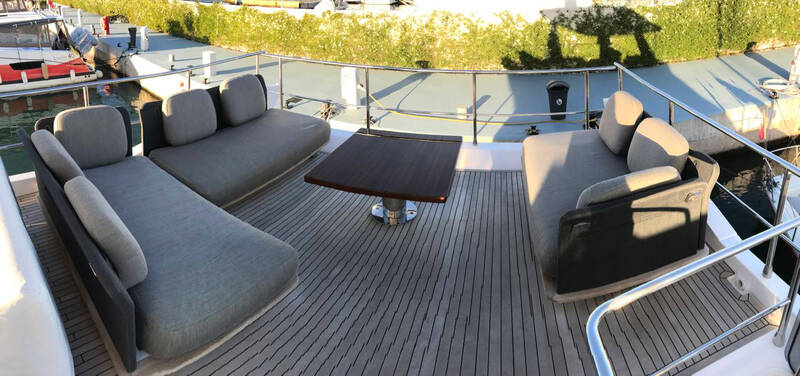Azimut 66 2017