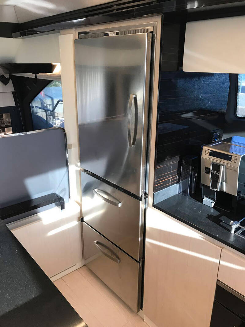 Azimut 66 2017