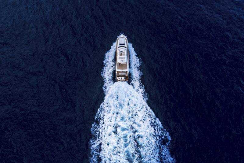 Экстерьер Prestige 750