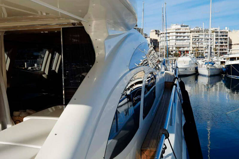 Экстерьер Azimut 86S