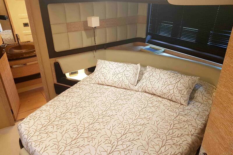 Azimut 64 2015
