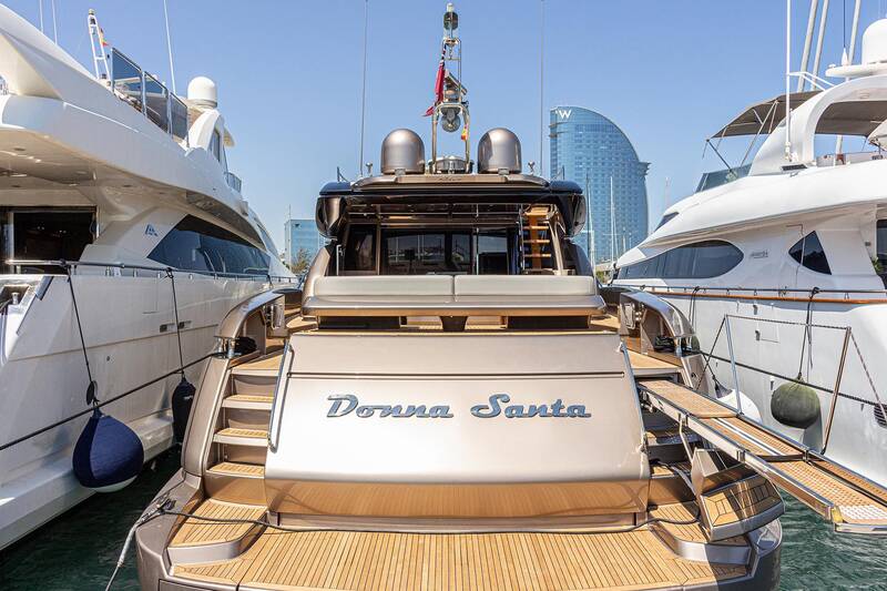 Экcтерьер Riva 88 Domino Super <br/> M/Y "Donna Santa" 2016