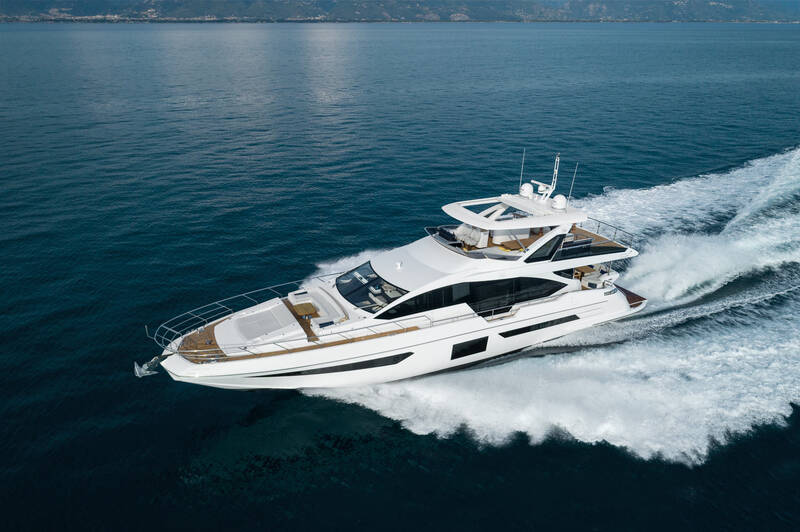 Экстерьер Azimut Grande 25 METRI